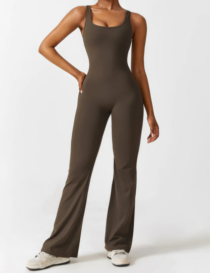 DEMI | V-BACK JUMPSUIT