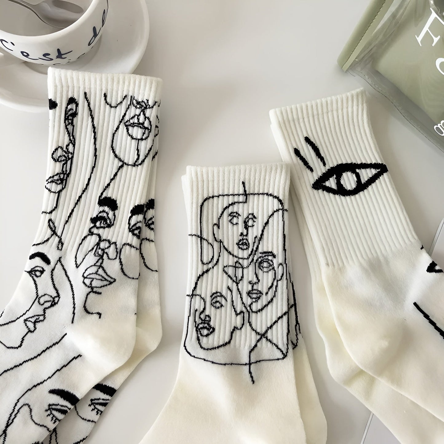 SubtleStep - Line art socks